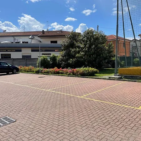 Alojamento de Acomodação e Pequeno-almoço Al Centro Verbania